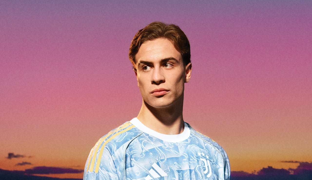 H24486_FW25_JUVE_AWAY_PLAYER_JJ4312_YILDIZ_01_4X5