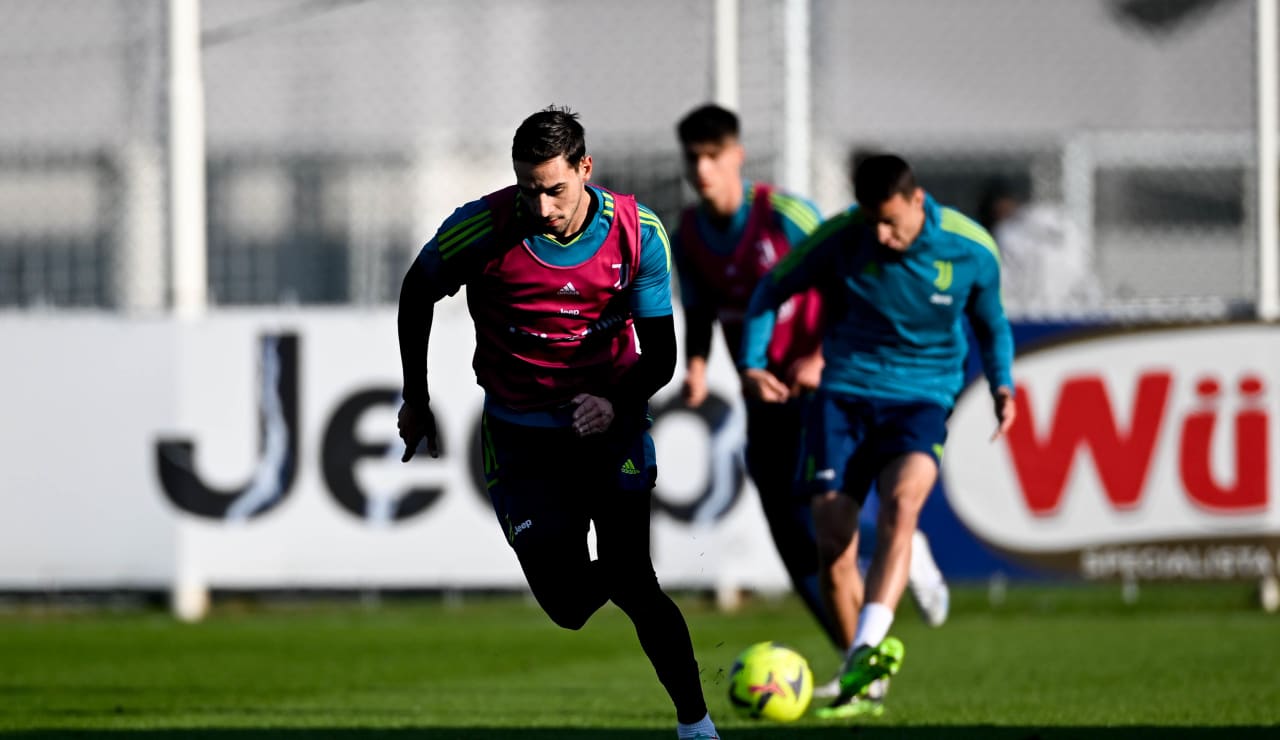 De Sciglio in allenamento al JTC