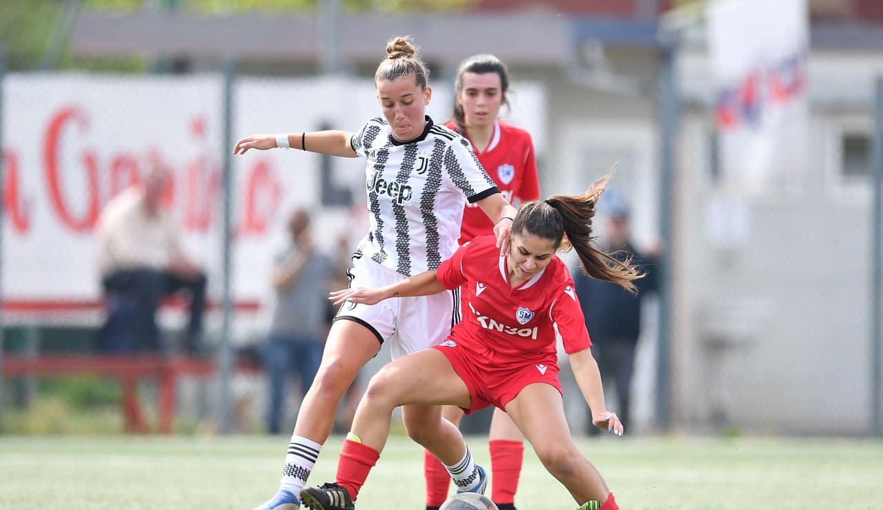 Women Juventus Under 19 San Marino Academy 15