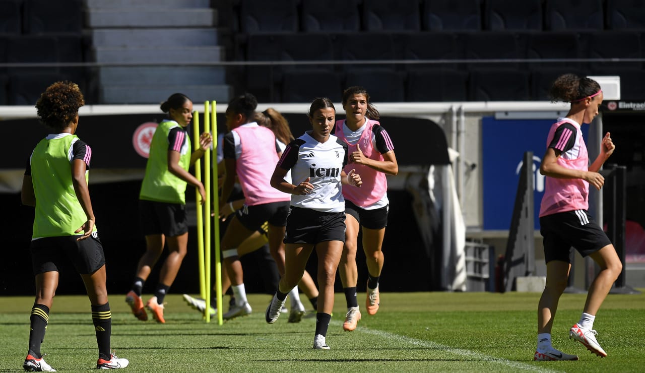 Women Vigilia Juve Eintracht 9