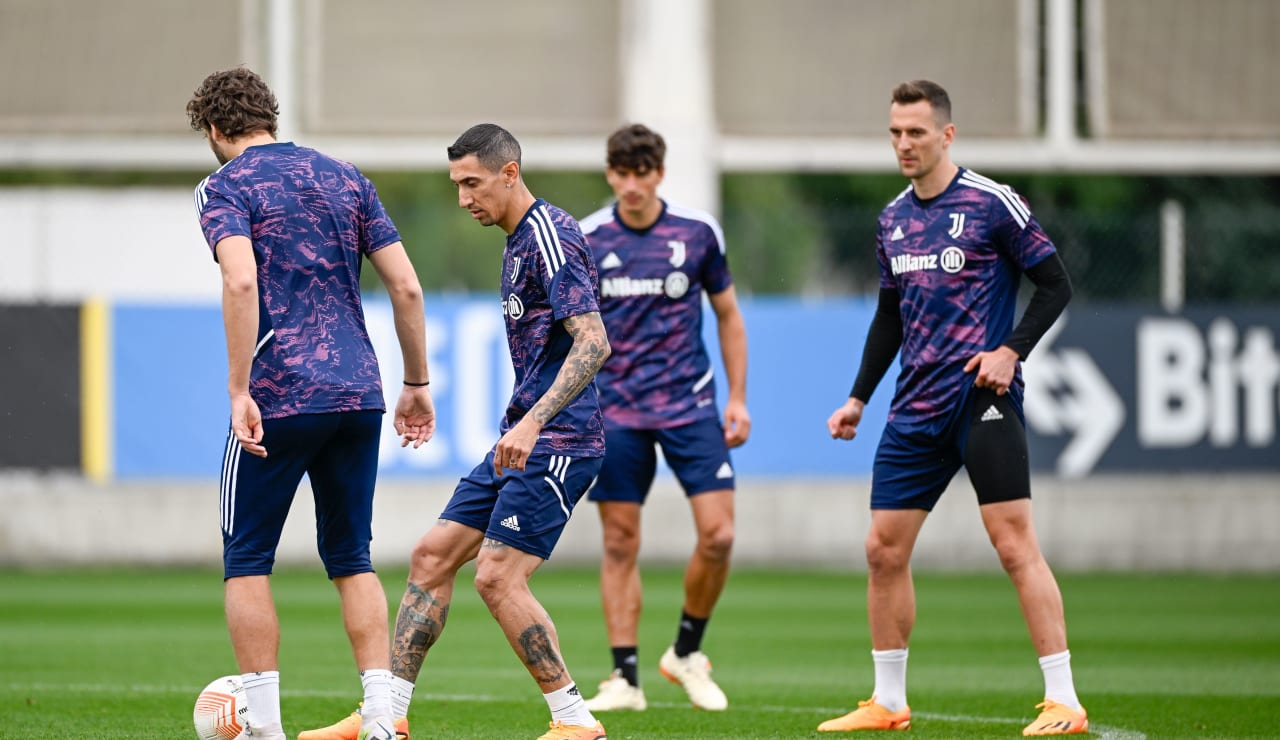 Europa League Training 17:05:2023 14