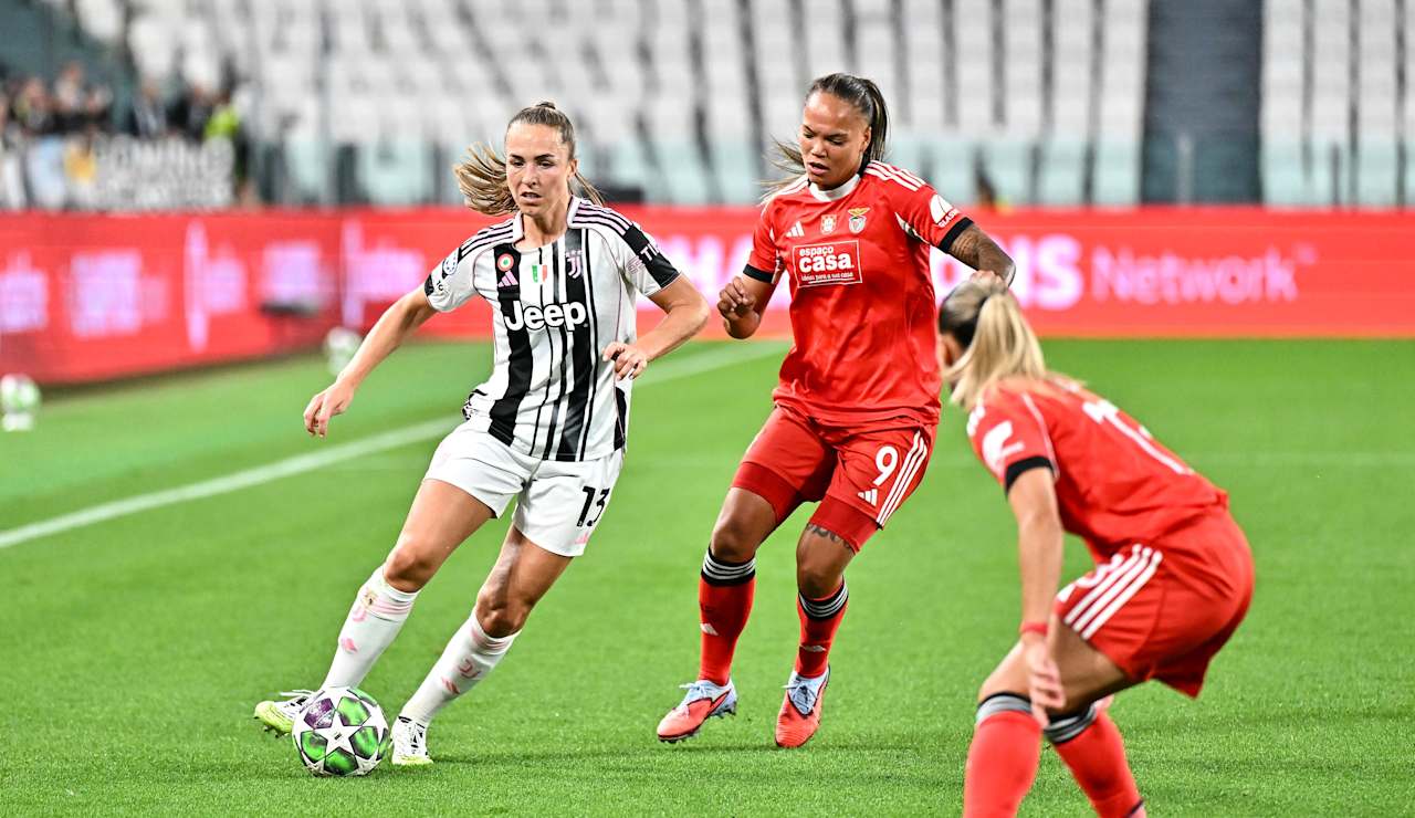uwcl-women-benfica-14