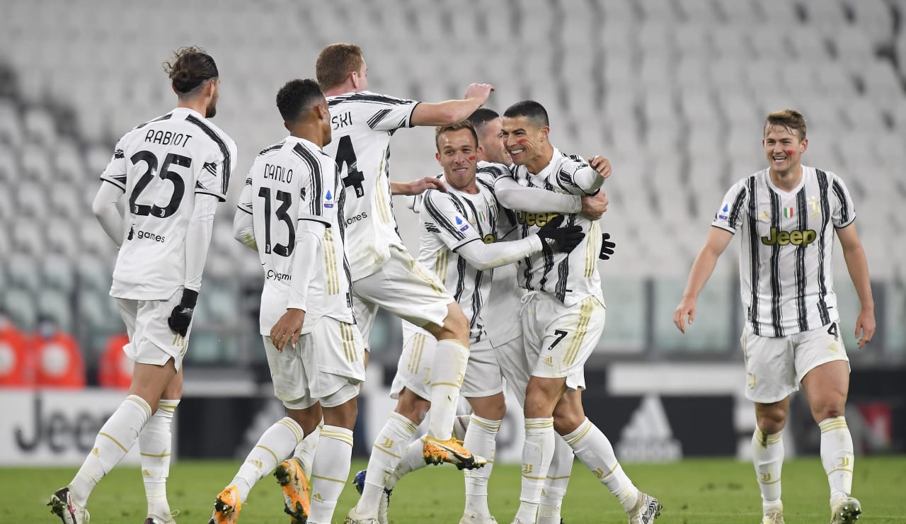 14_F1A5140_20201121102742224_20201121103220_Juventus Cagliari