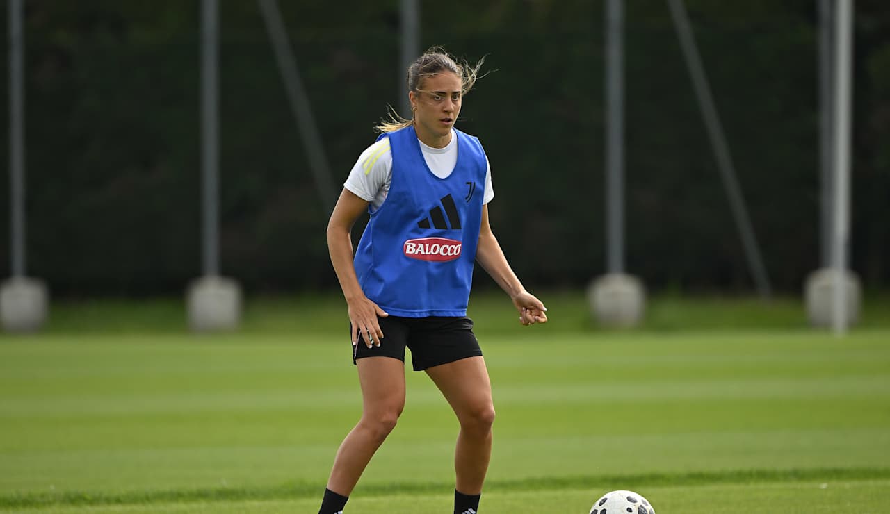 women-training-2804-06