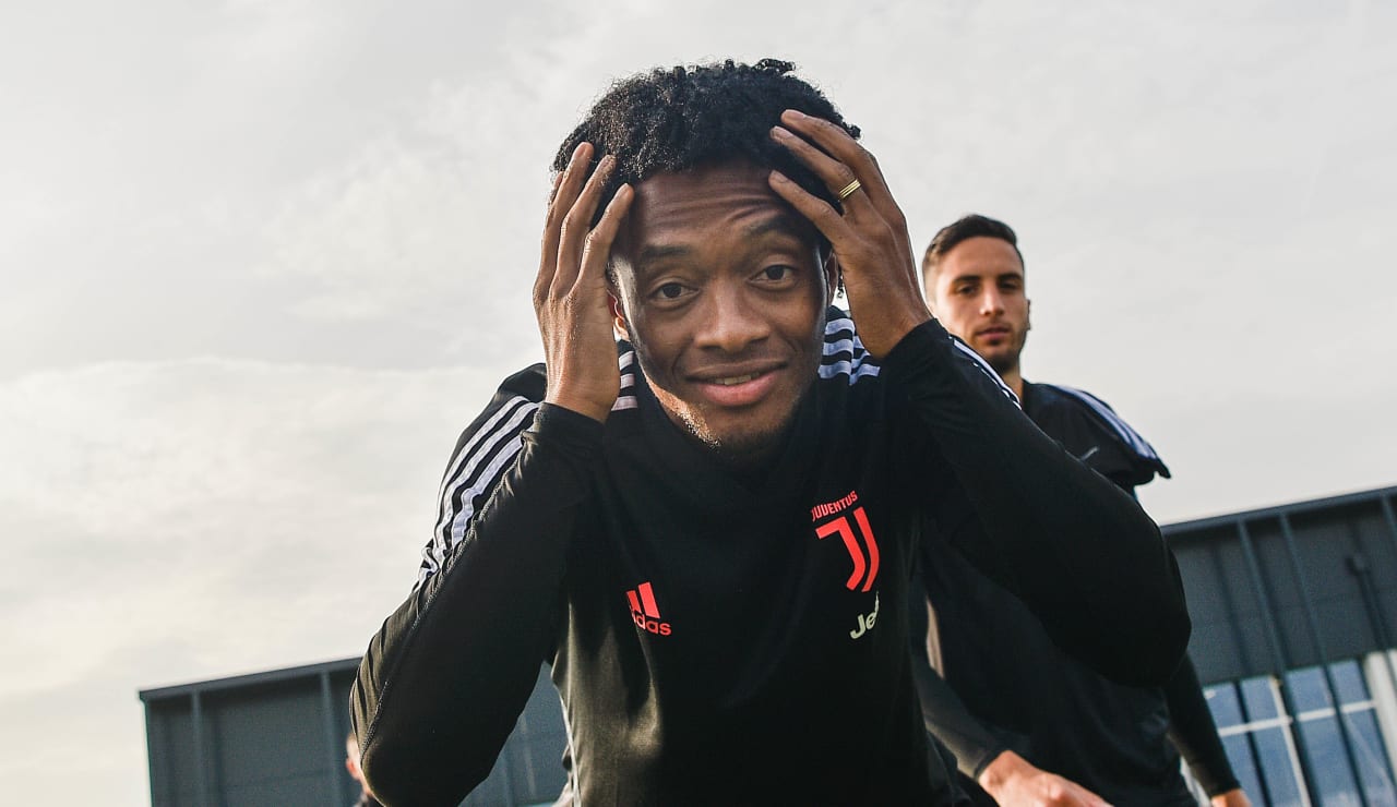 Cuadrado Story Juventus 8