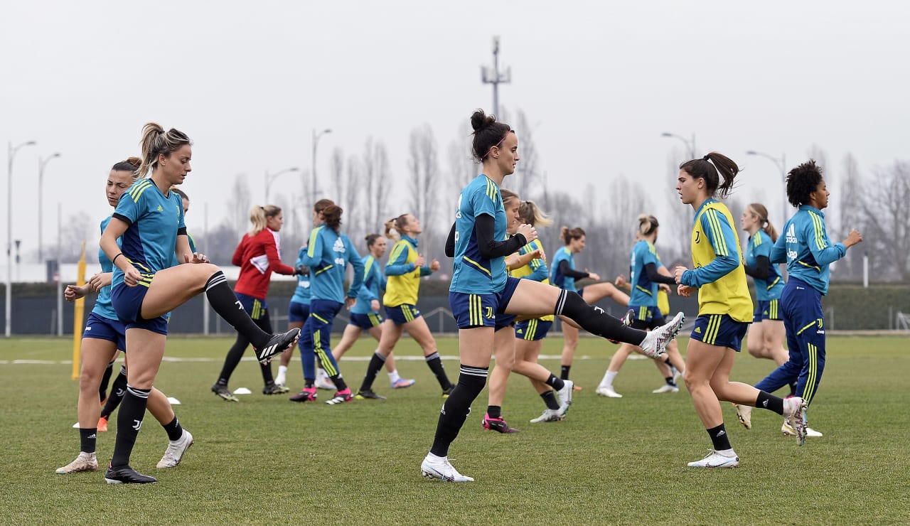 juventus women training 24 feb13