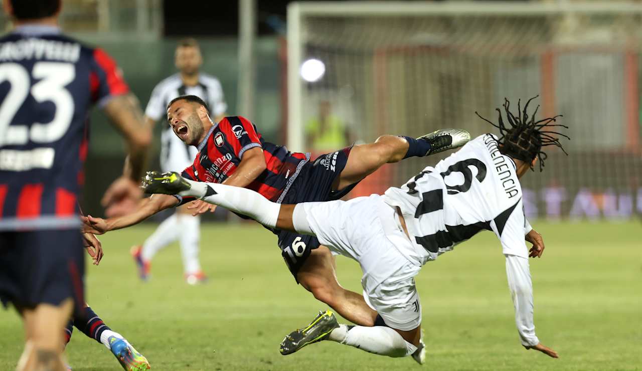 crotone juventus next gen playoff 7