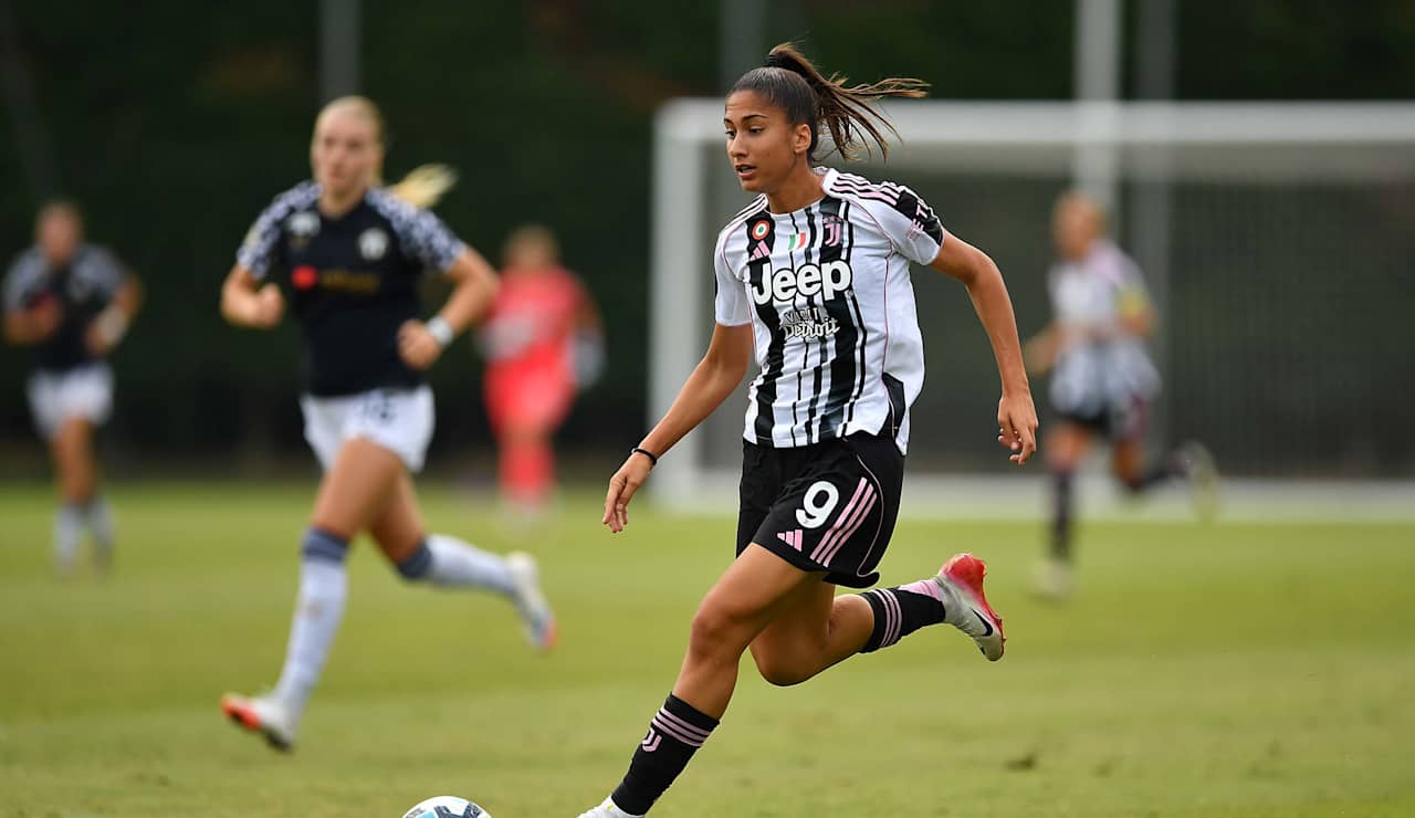 Women Zurigo amichevole 16
