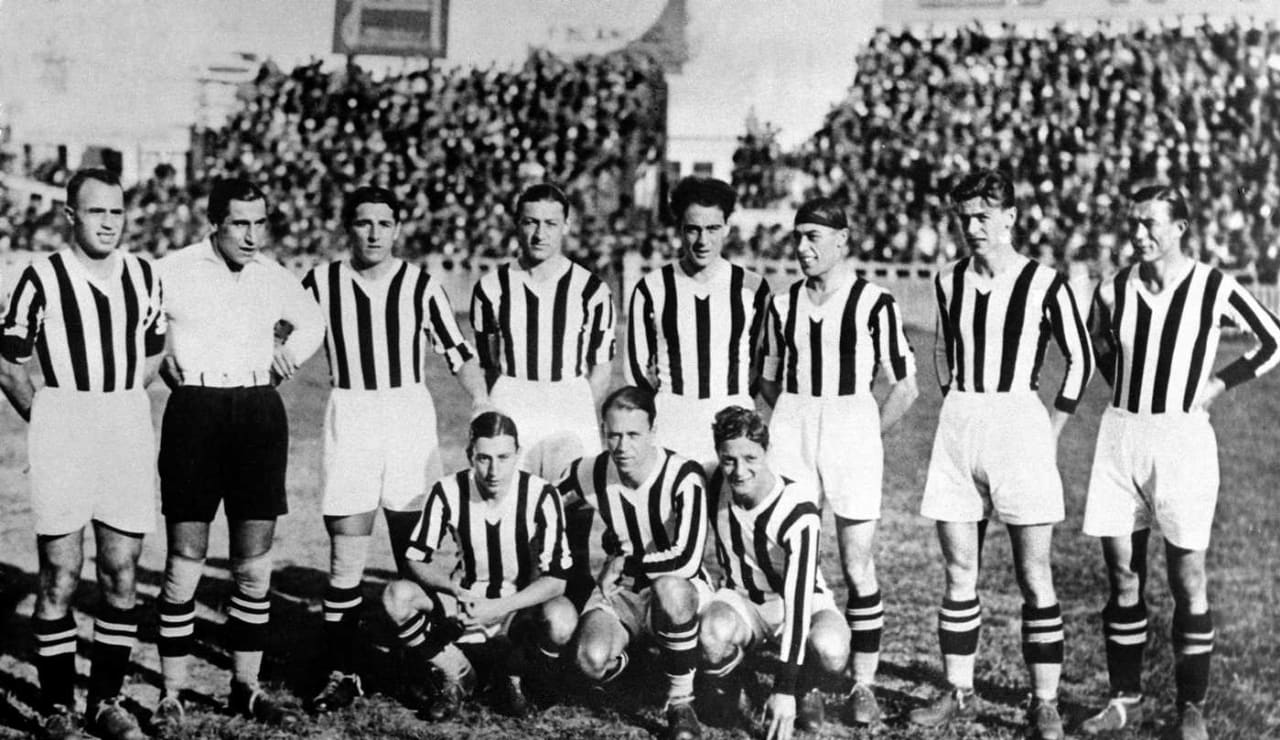 Formazione_1930_31.jpg