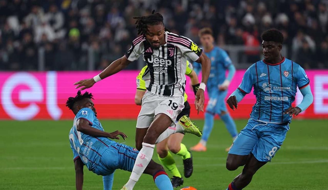 FR3_4604_YCpVqpOr_c64f2458-6415-4244-af4e-6c37a6ef418b copy