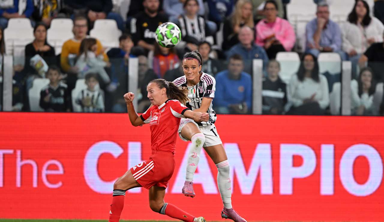 uwcl-women-benfica-02