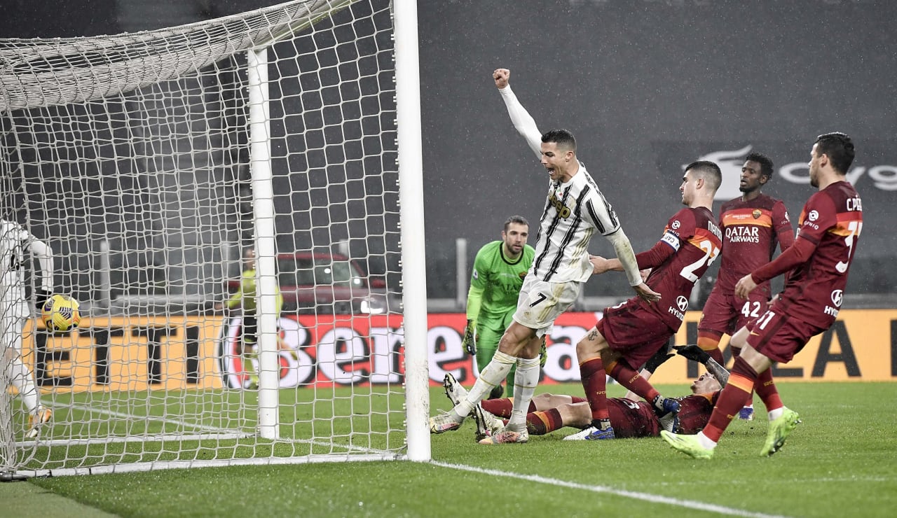 16_J024012_2021020673031992_20210206073400_Juventus_Roma