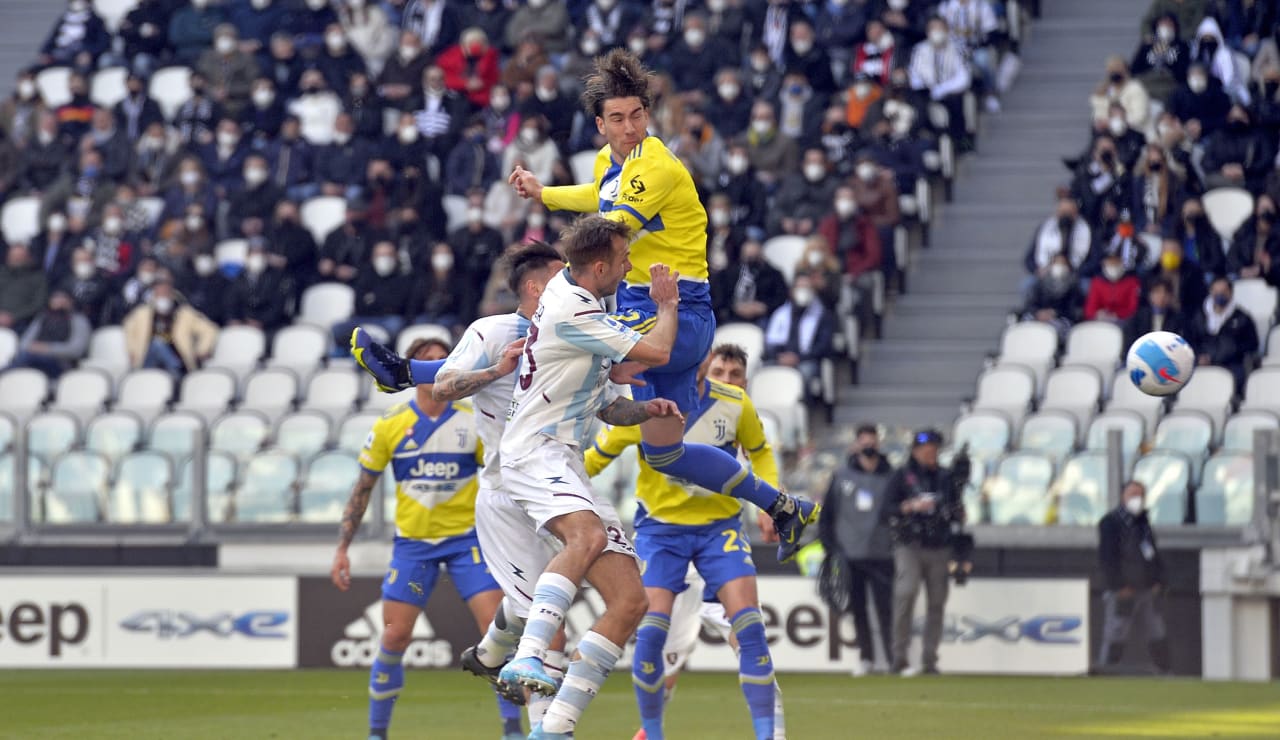 10j salernitana 20 marzo 2022