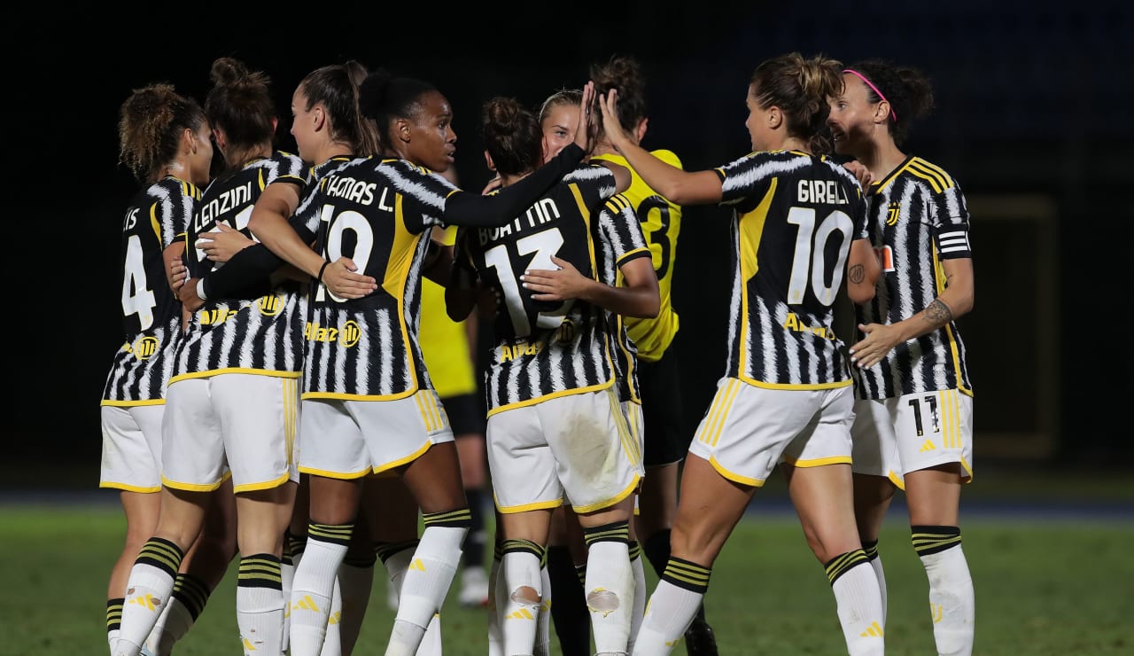 Como Juventus Women 8