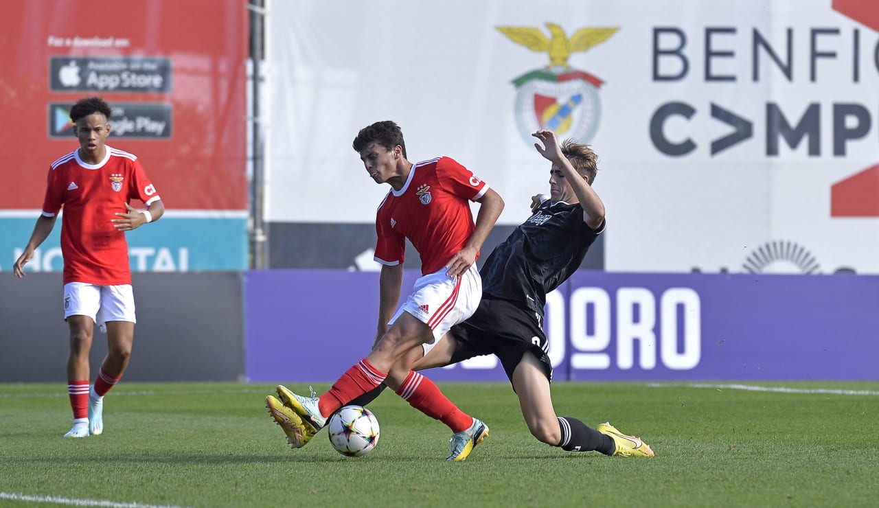 UYL Benfica Juve 16