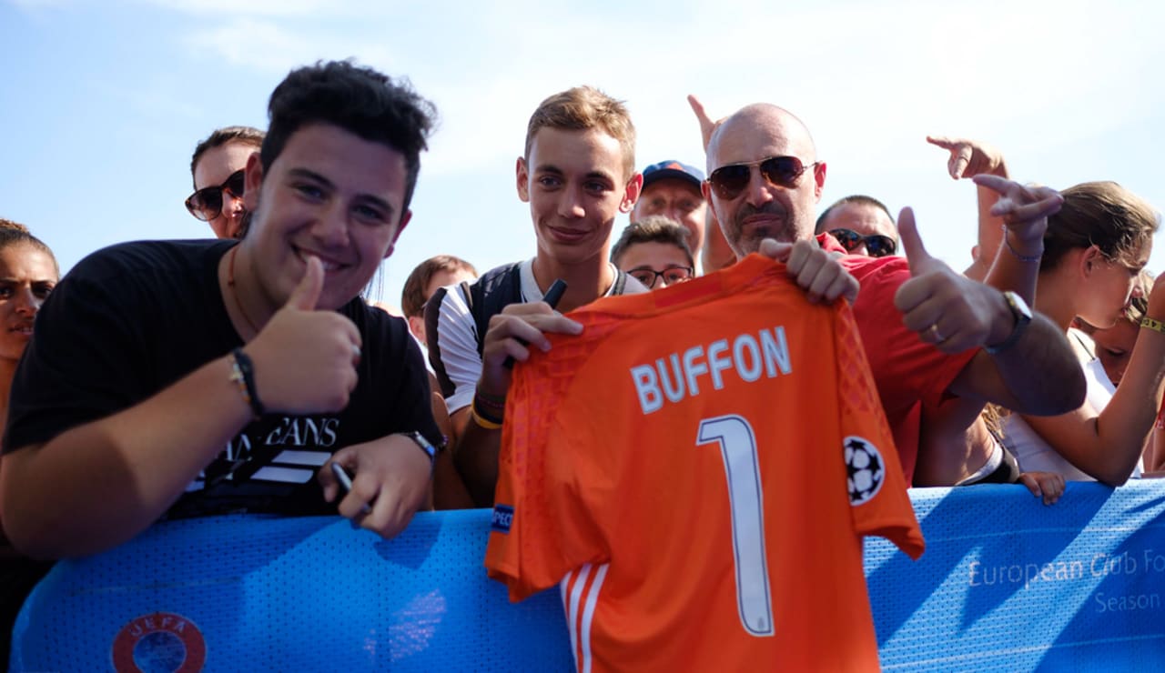 gallery-buffon-uefa-02.jpg