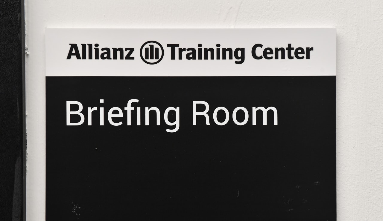 allianz training center 39