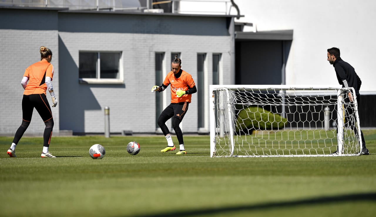 allenamento-juventus-women-2404-17