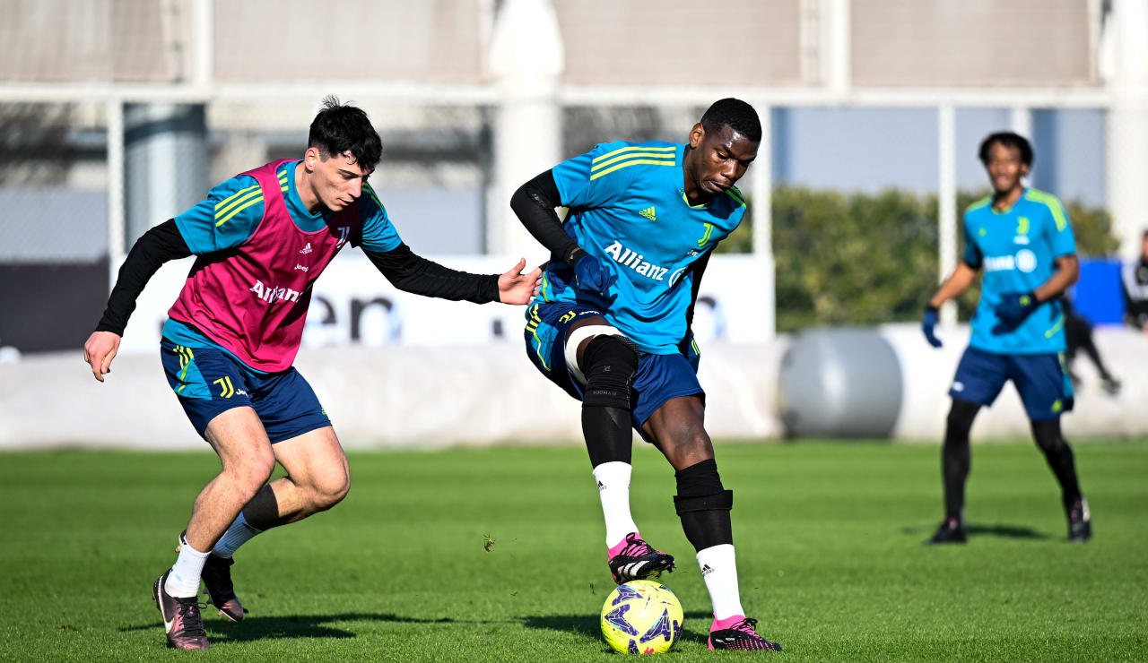 Pogba in allenamento al JTC