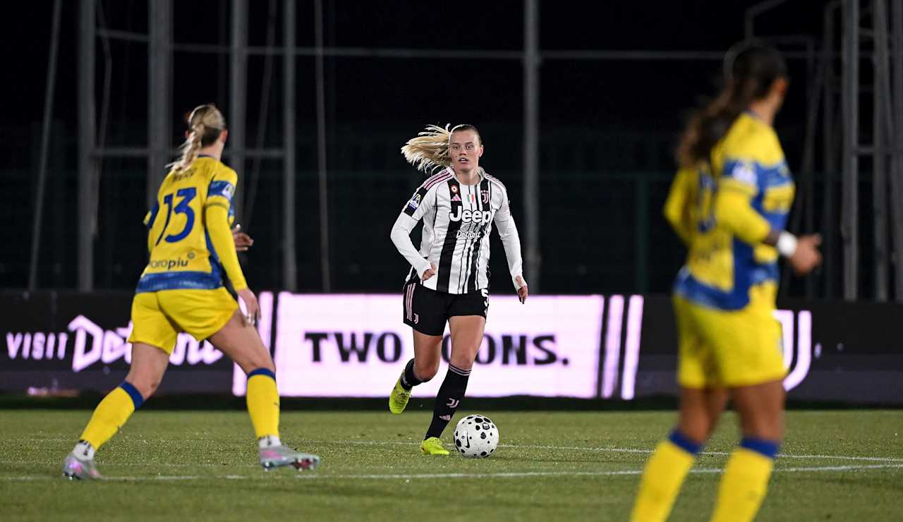 women-parma-11