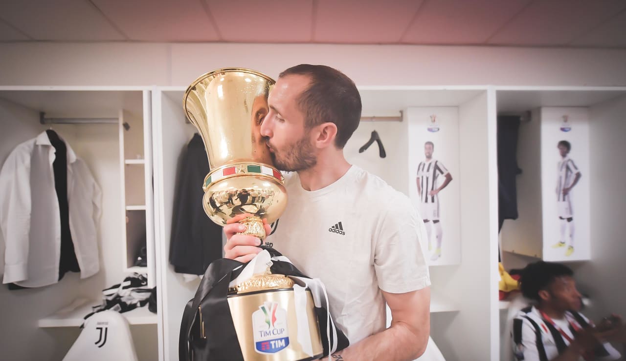 chiellini trophys9