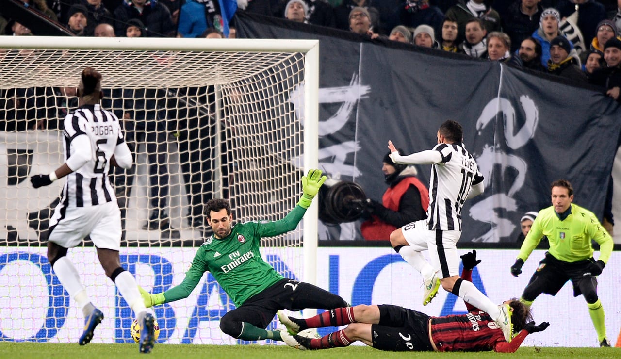 2015_juvemilan_01_tevez.jpg