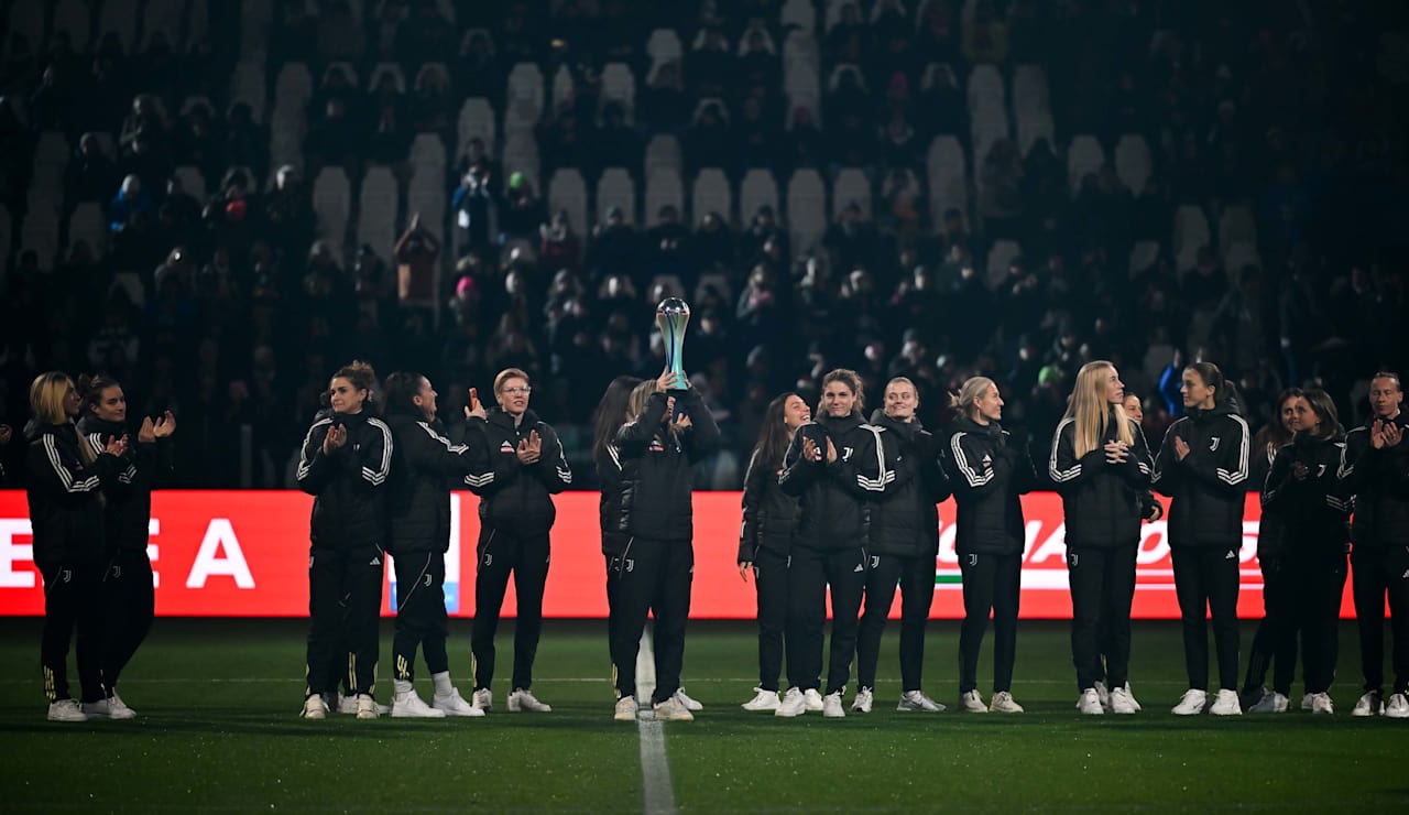 _J010233_074a8862-b5b7-4bcc-8e5a-a28bddb902c7