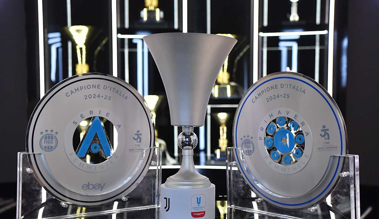 women trophies 22 may 25 2
