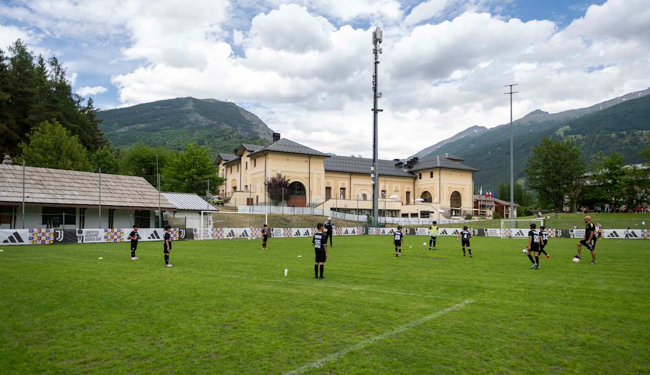 accademy 073