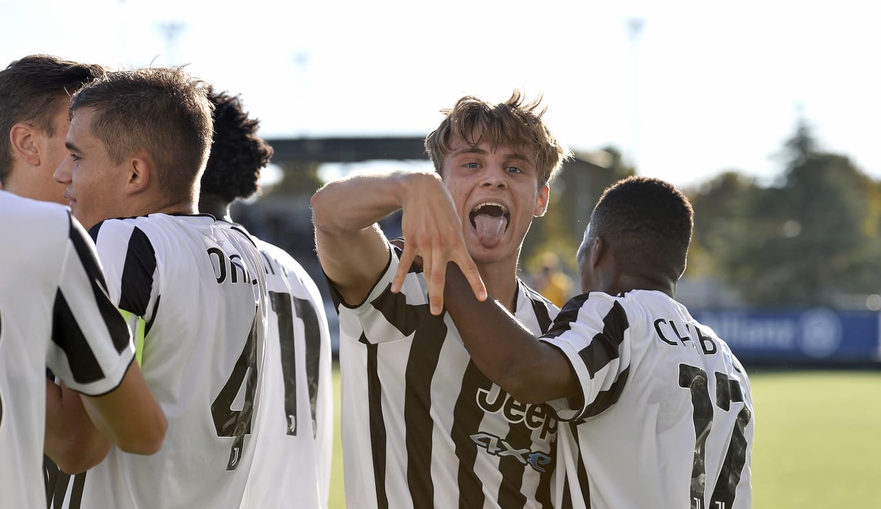 juventus zenit uyl21