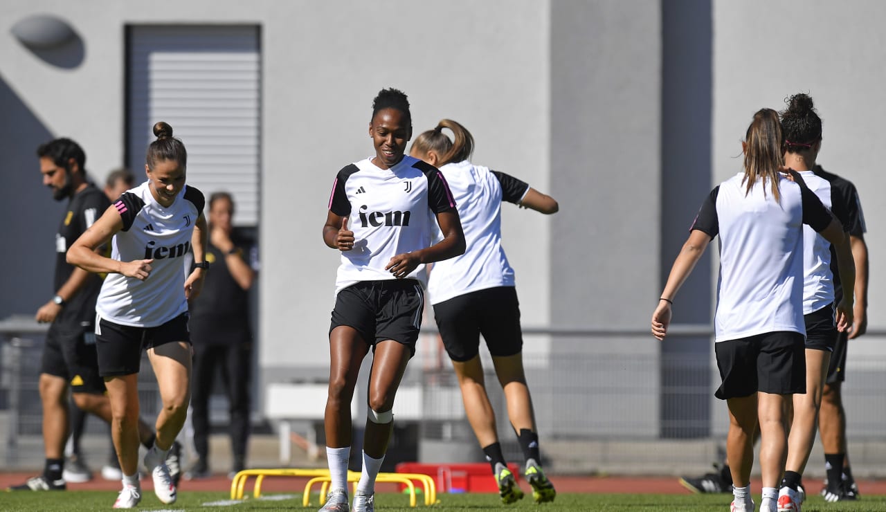 Women Training Frankfurt 4