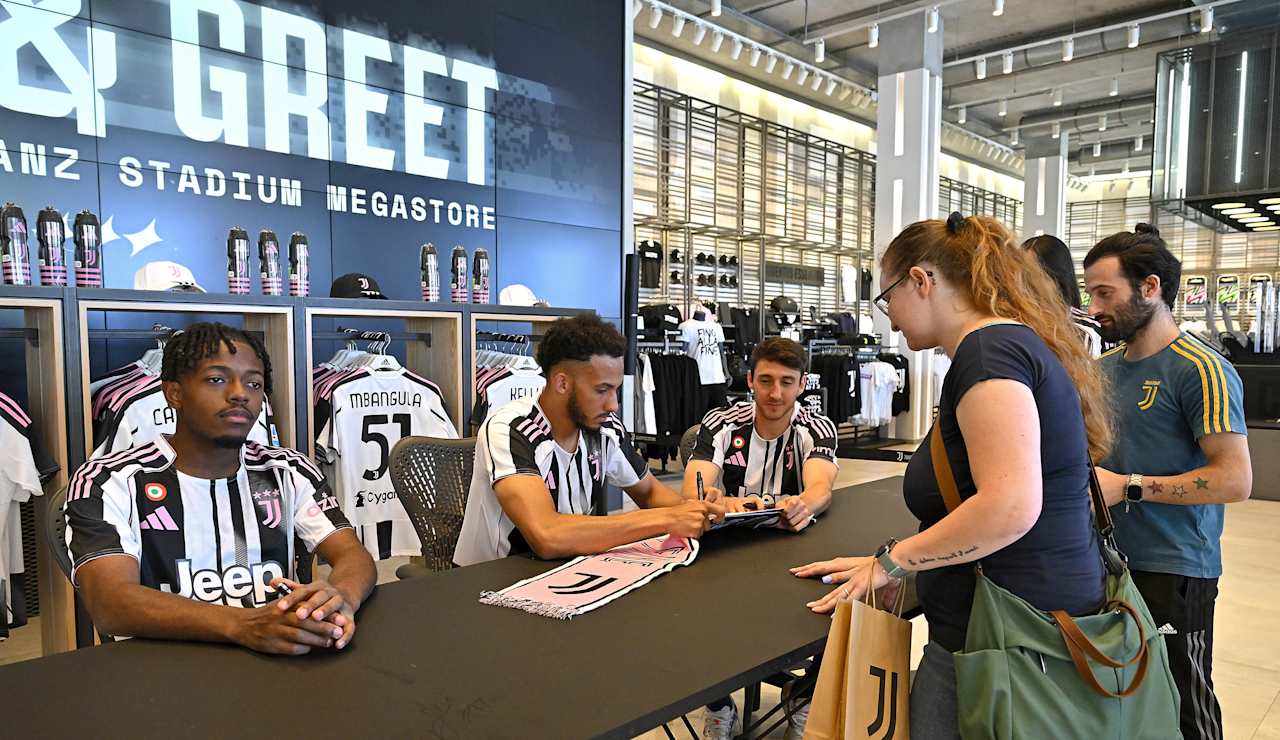 meet greet store may 15 23