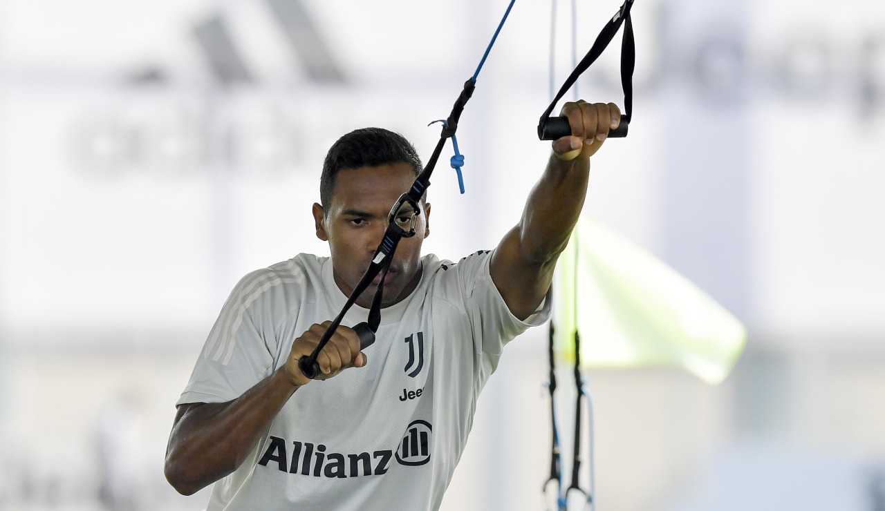 Alex Sandro