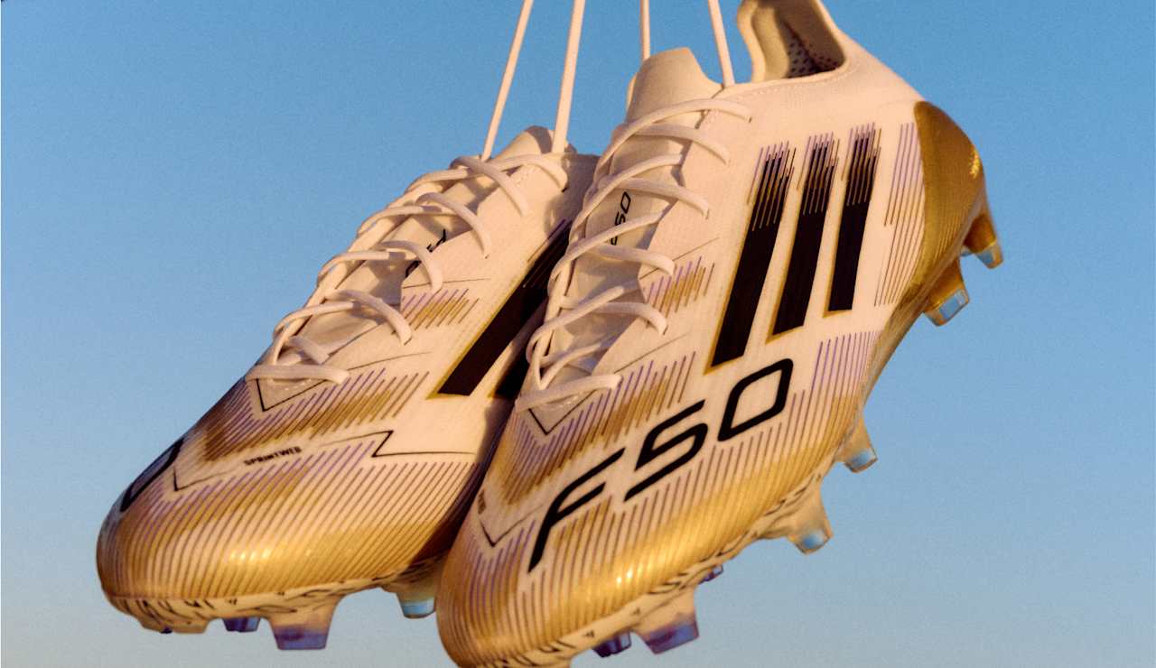 global-road_to_glory_pack-football-fw25-launch-plp-banner_statement-2-t-1