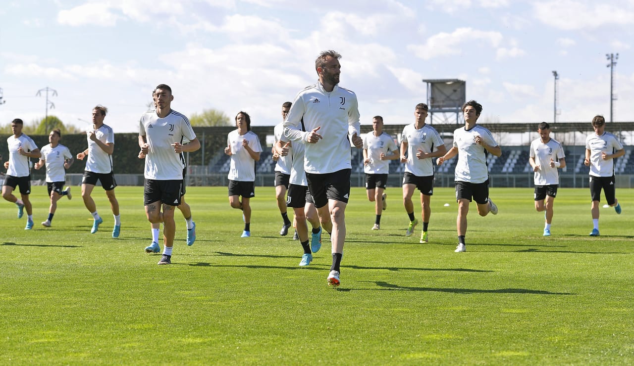 under 23 training 08 apr12