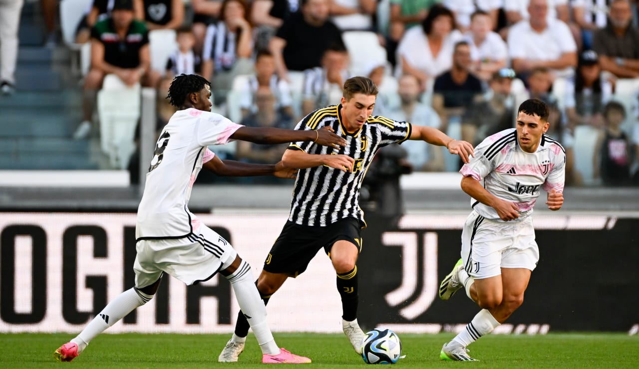 juve white wjuve black 17