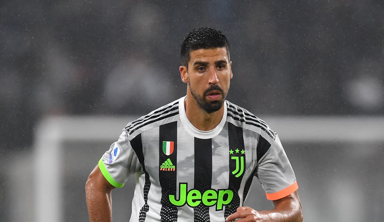 saluto khedira31