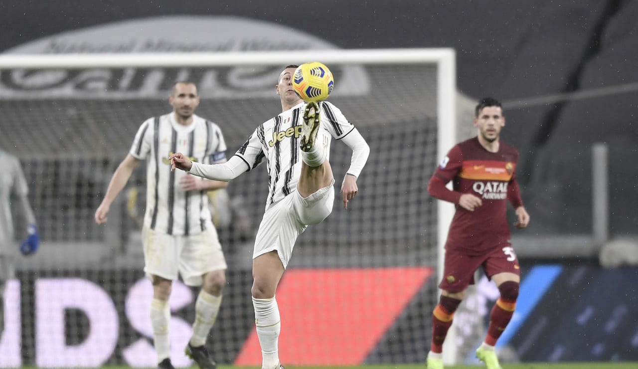 14_J014743_2021020675752584_20210206080557_Juventus_Roma