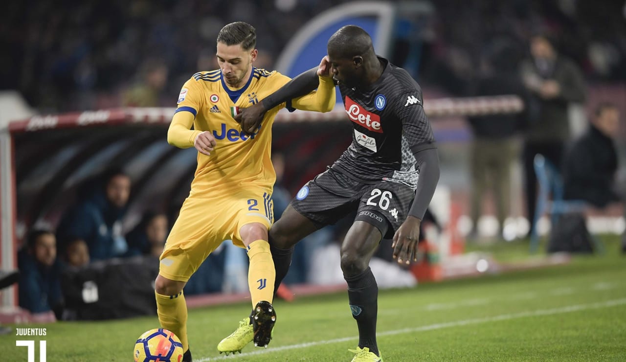 09_775035871_DB_4181_DDF8B0E4AE25A9644AD0EDC3A702408Cnapoli-juve_01-12-17.jpg