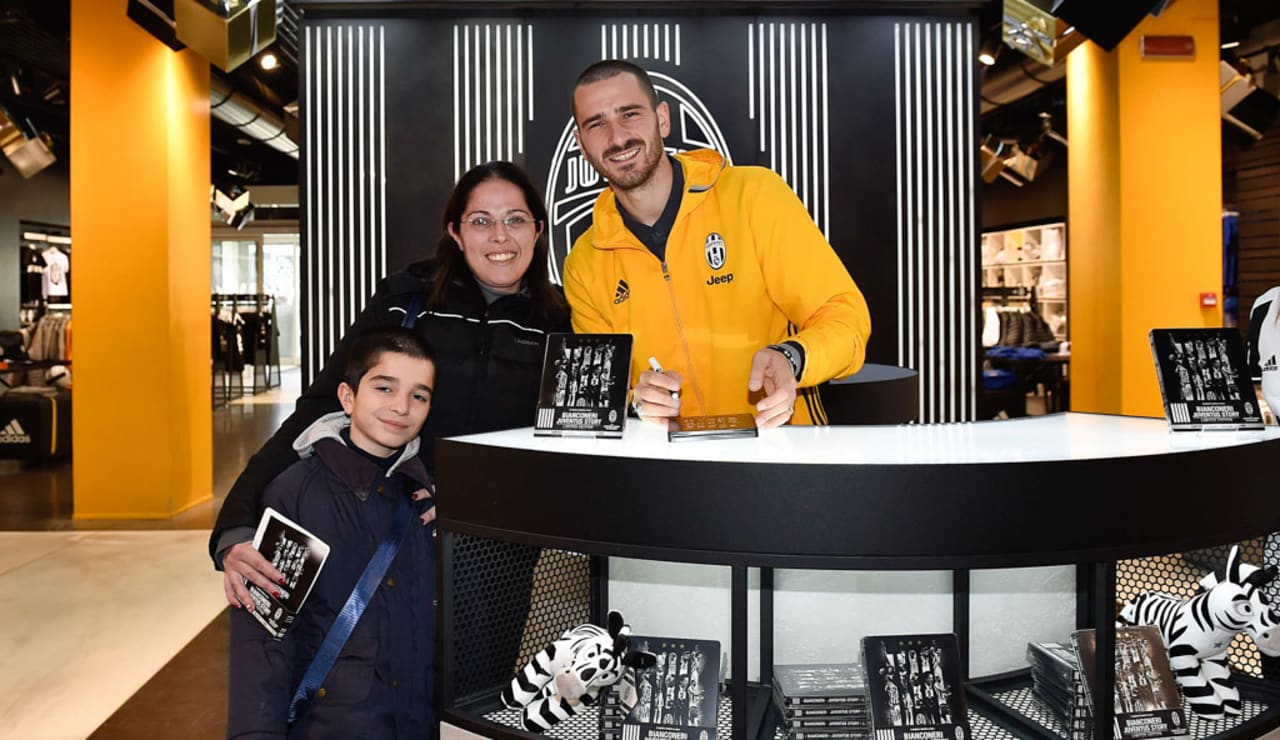 2016_12_18_bonucci_store-5290.jpg