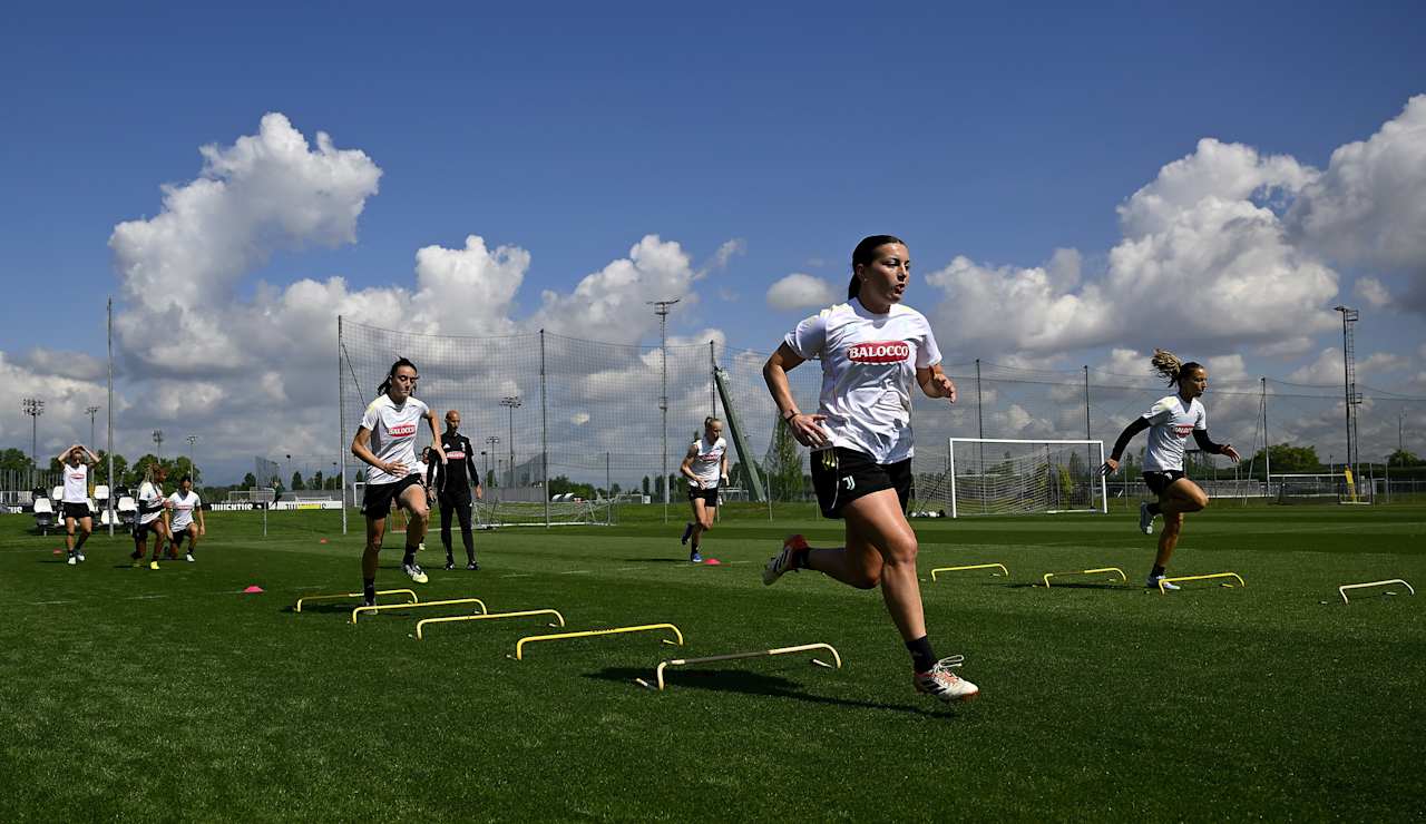 women-training-0705-03
