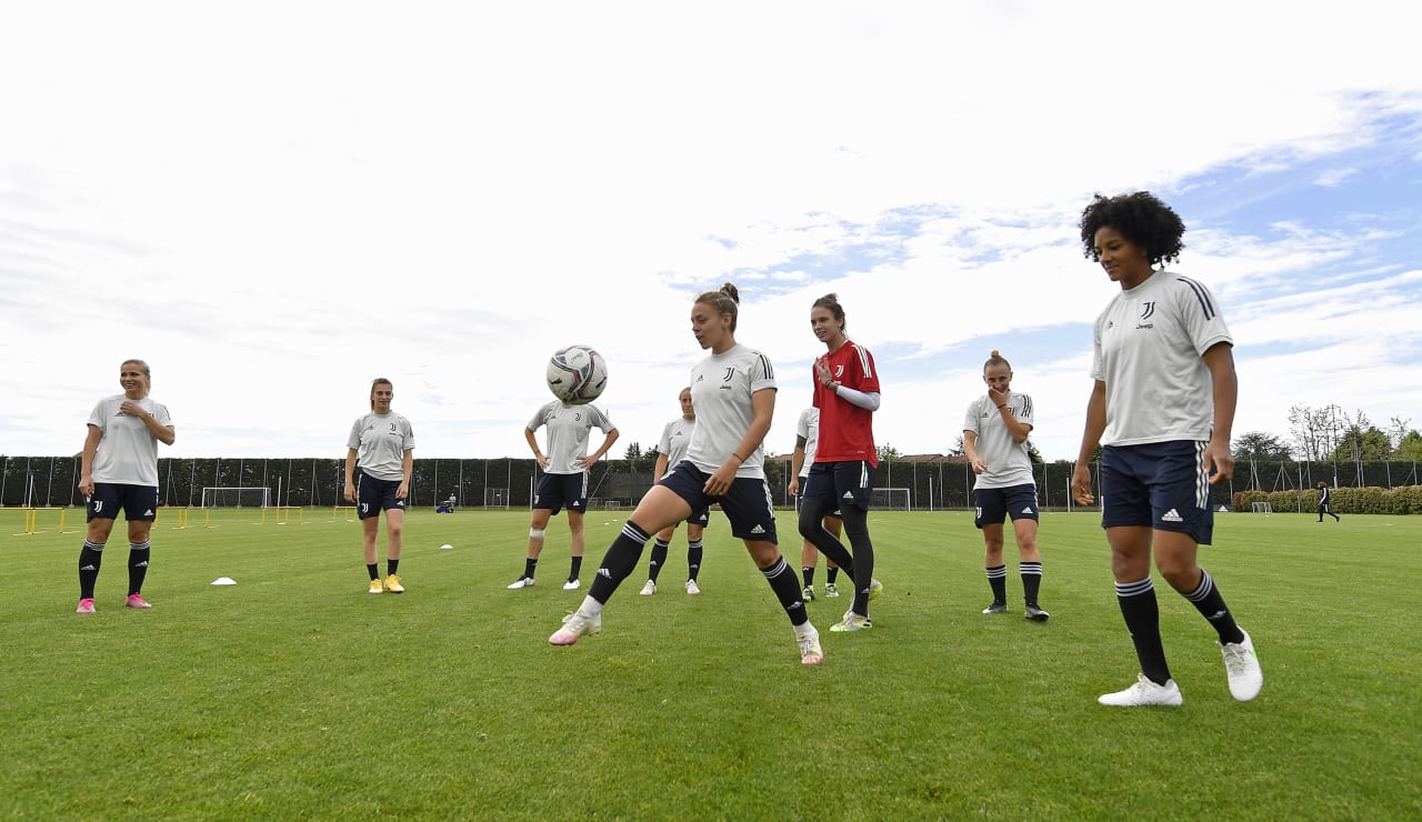 Allenamento | Women | 06.05.2021 | Foto 4