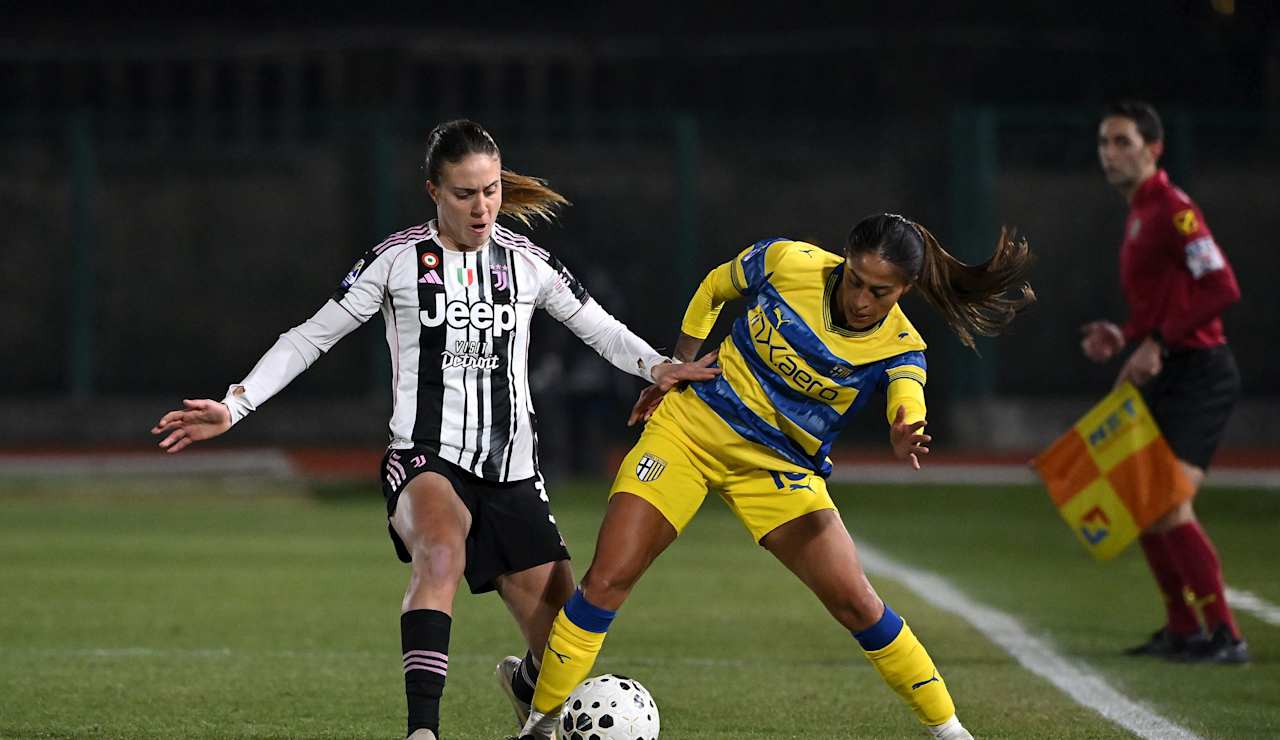 women-parma-02