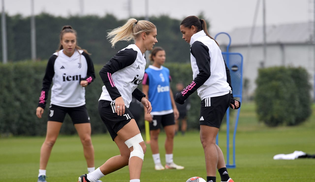 Training Juventus Women - 19-10-2023 - 16