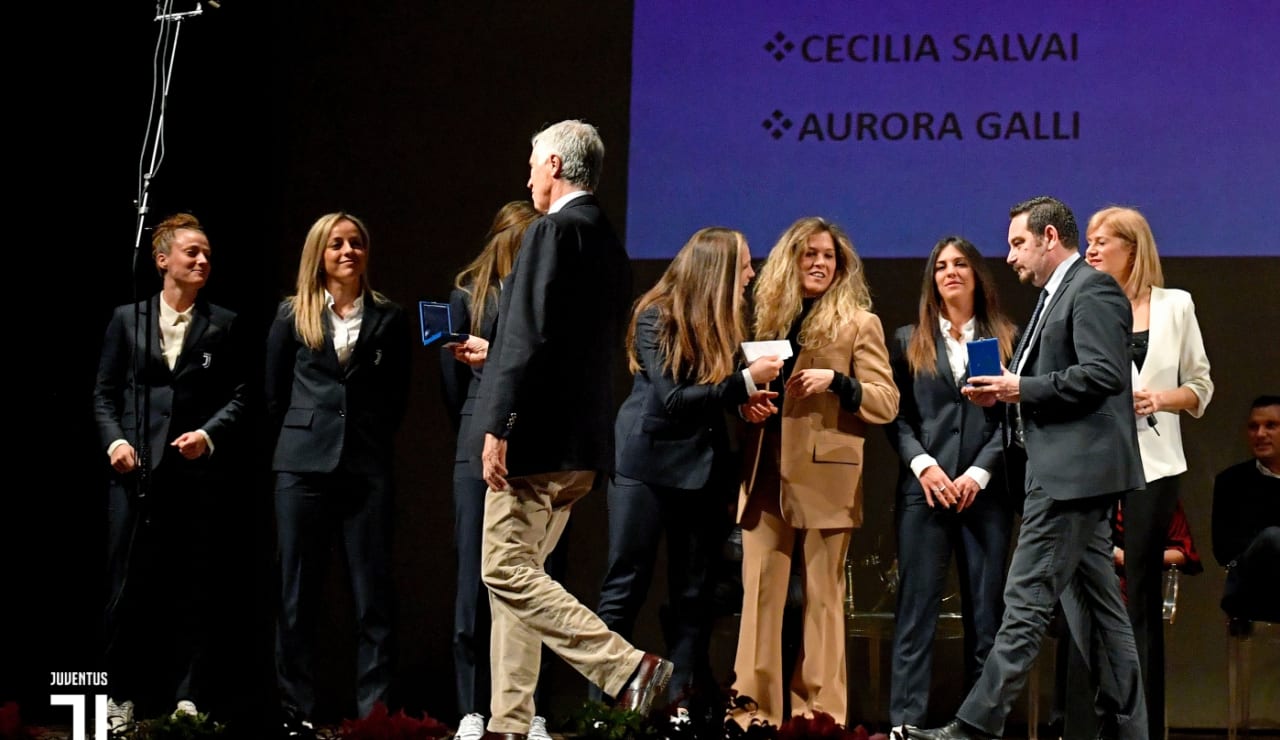 women_premio05.jpg