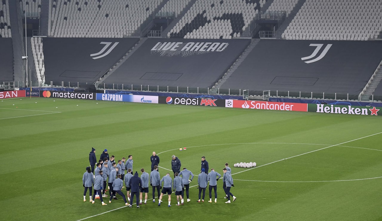 dynamo kiev training allianz3