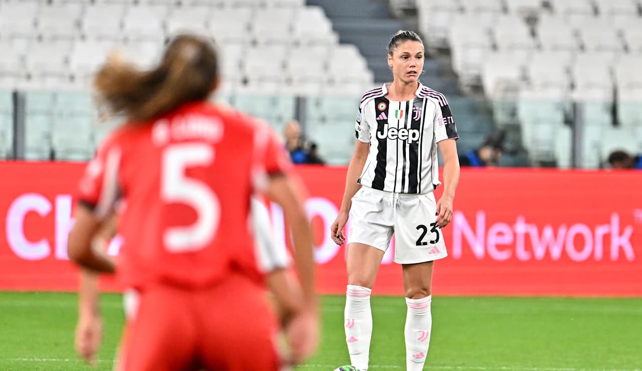 uwcl-women-benfica-20