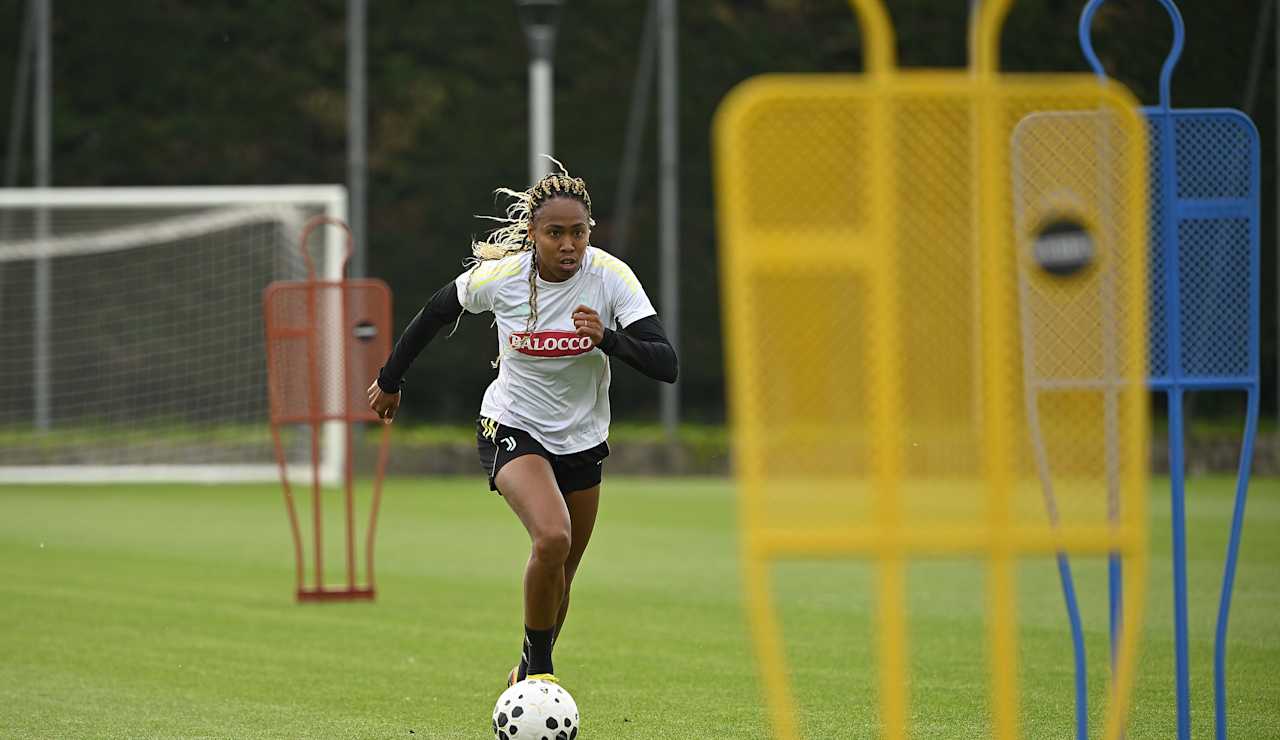 women-training-2804-13