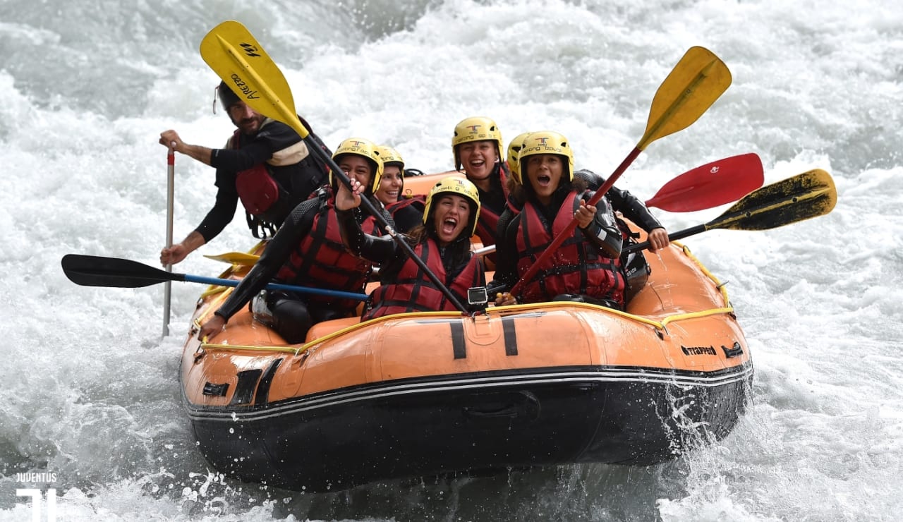 WOMEN_RAFTING22.jpg