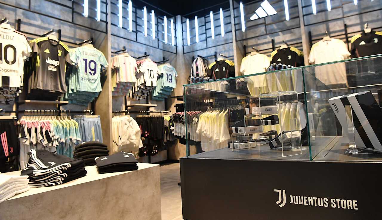 juventus store le gru 18